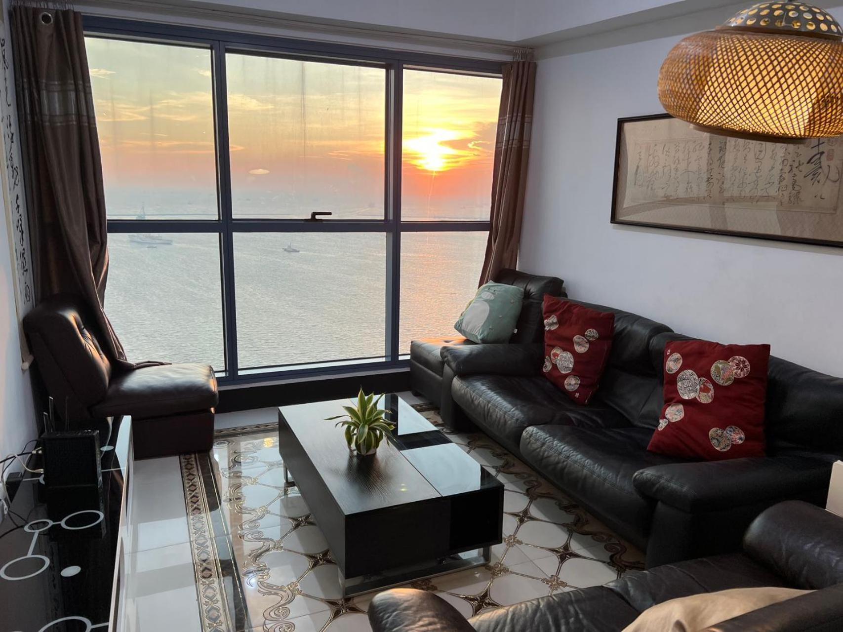 Sunset House Roxas Bay Apartment Manila Exterior photo